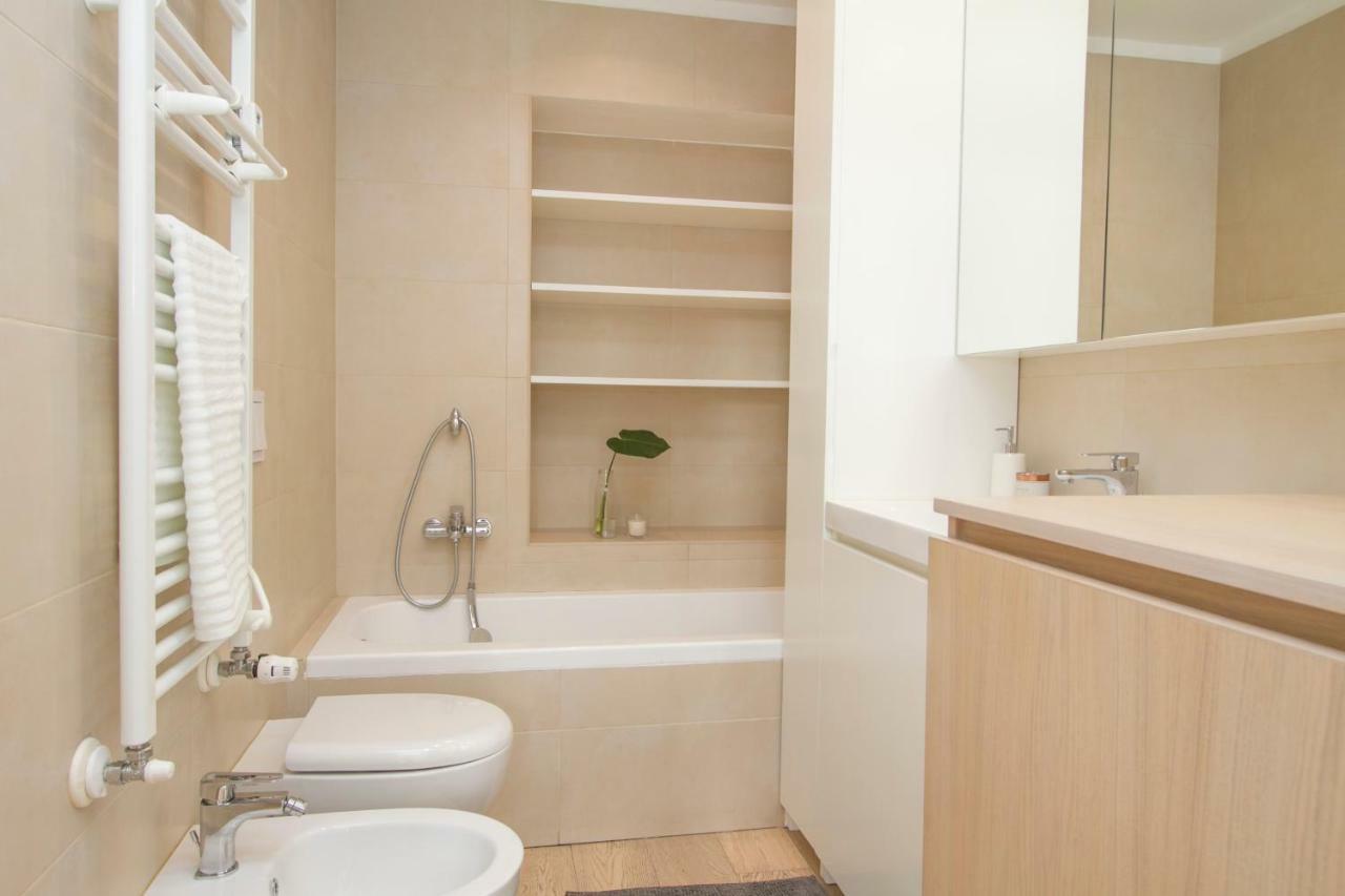 Luxury And Spacious Apartment 米兰 外观 照片